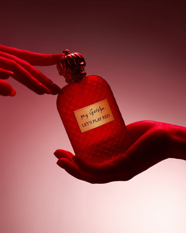 "Let's Play Red" Perfume Extract