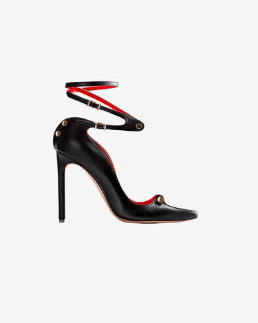 Harlot Pumps