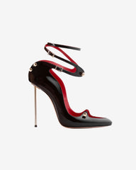 C Harlot Pumps